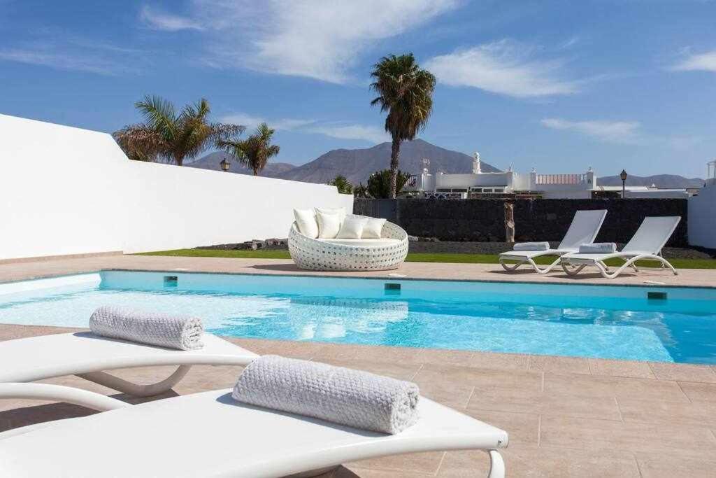 Homu Bianca Fantastica Villa Con Piscina Privad Playa Blanca  Exterior photo